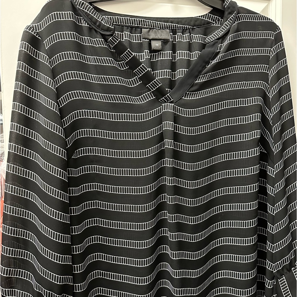 Worthington gently used blouse.